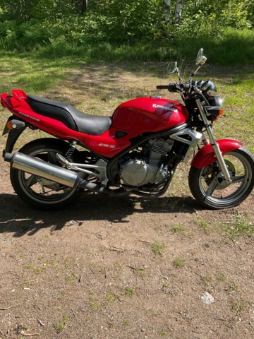 886748-2 Kawasaki ER-500 Twister - 1998