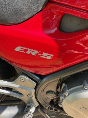 886748-11 Kawasaki ER-500 Twister - 1998