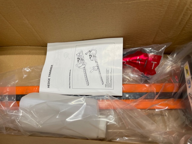 883274-4 Hedge trimmer petrol-powered 25.4 cc HT230