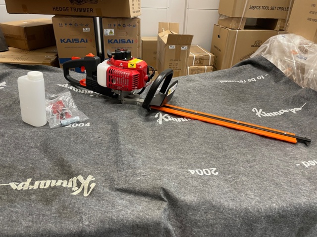 883274-1 Hedge trimmer petrol-powered 25.4 cc HT230