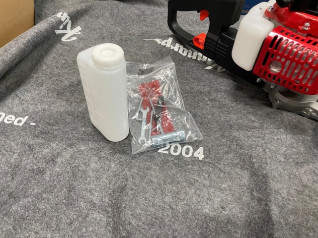 883274-6 Hedge trimmer petrol-powered 25.4 cc HT230