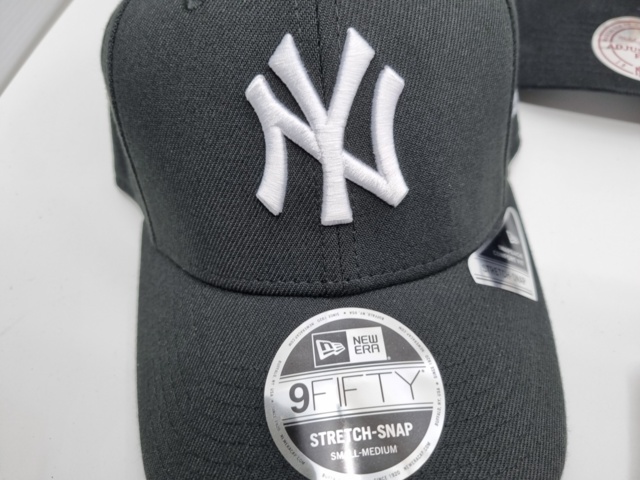 917843-3 New Era / Mitchell & Ness hat & cap - Shipping included