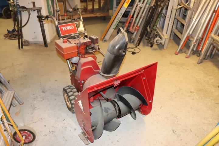 788283-1 Snow thrower Toro 824