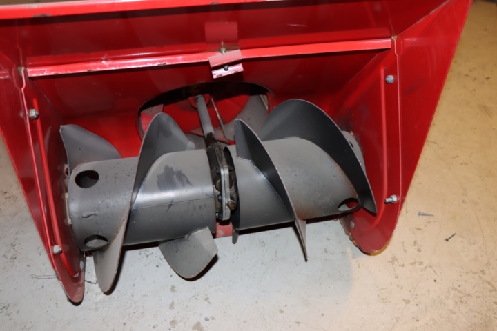 788283-3 Snow thrower Toro 824