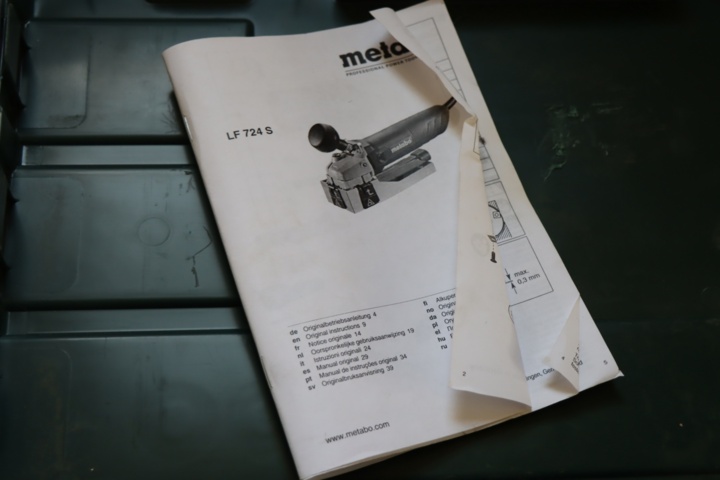 788265-4 Metabo LF 724 S Paint cutter