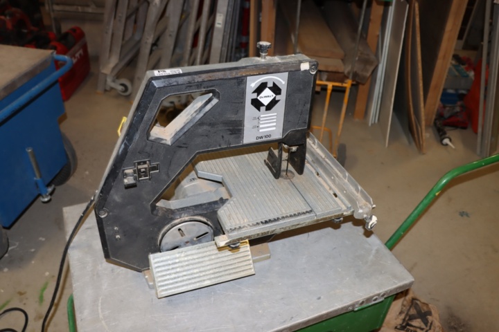 788358-1 Dewalt DW 100 band saw