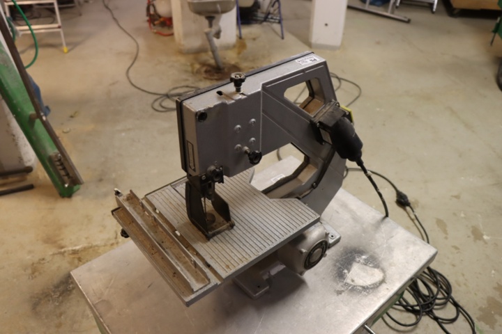 788358-7 Dewalt DW 100 band saw