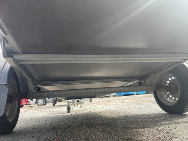 912382-18 Brenderup trailer with cover -2015