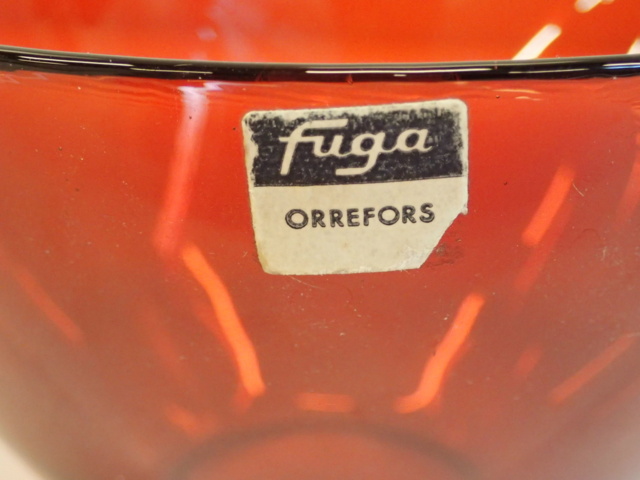 861794-8 Figurine & bowls