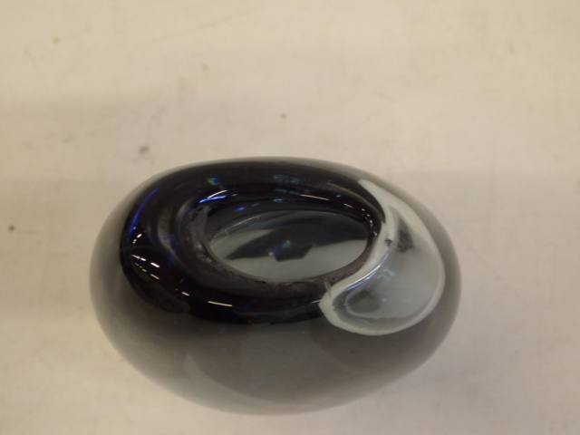 861795-5 Glass vases