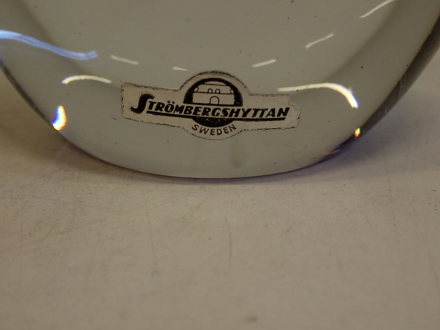 861795-10 Glass vases