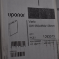 919099-4 Komplett Uponor Vario fördelarskåp 550x850x108 mm för vattenburen golvvärme