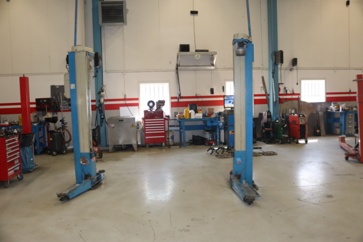 919154-1 2- pillar lift 2.5 tons