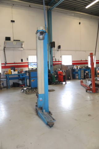 919154-2 2- pillar lift 2.5 tons