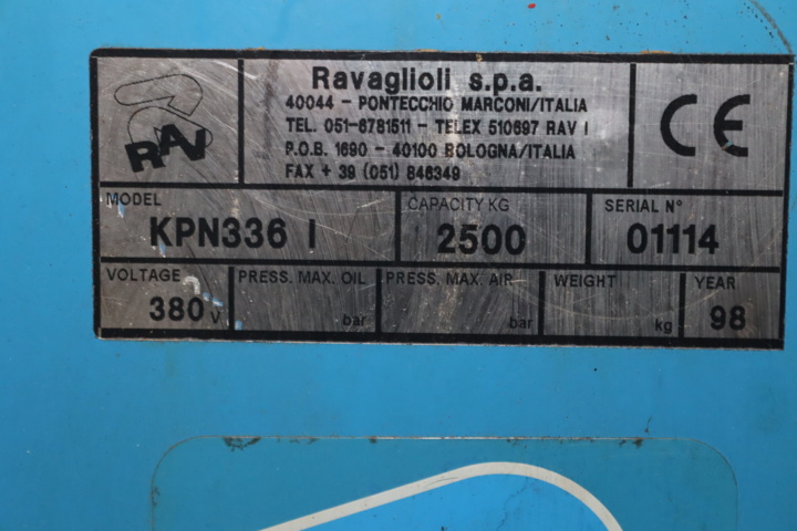 919154-9 2- pillar lift 2.5 tons