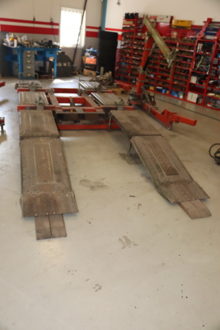 919155-2 Straight bench Autorobot, 2 tons lifting capacity
