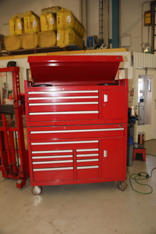 919159-2 Tool cabinet / stereo DLS