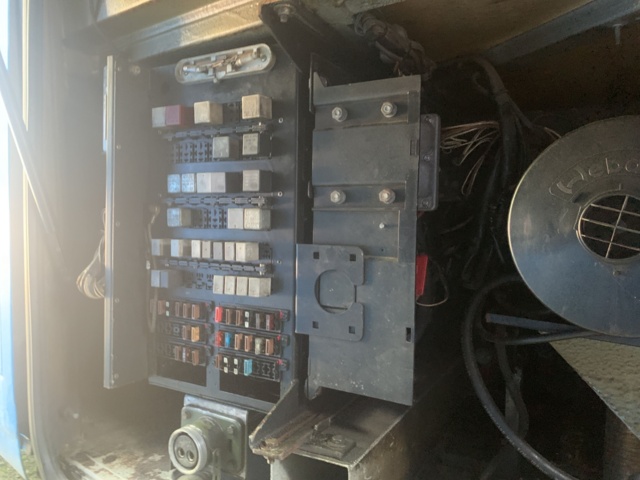 908186-12 Coach bus Mercedes-Benz O 550 - 1999 (repair object)