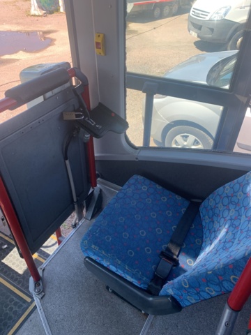 908186-22 Coach bus Mercedes-Benz O 550 - 1999 (repair object)