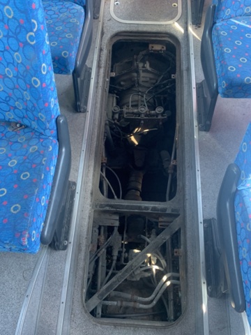 908186-28 Coach bus Mercedes-Benz O 550 - 1999 (repair object)