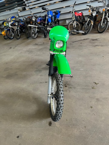895642-8 Kawasaki 250 enduro KLX -80-tal