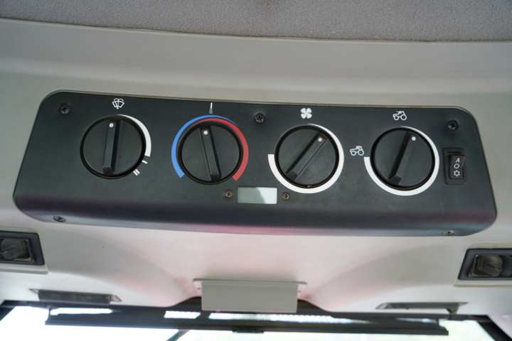 919363-21 McCormick XTX 200 E - 2006