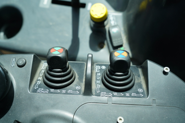 919363-25 McCormick XTX 200 E - 2006