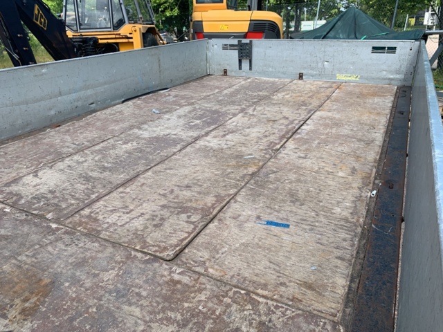 908195-16 Ford Transit T350 Chassis Cab 2.2 TDCi - 2012