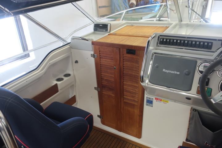 918559-21 Nimbus 300 R, 2x Volvo Penta KAD 300