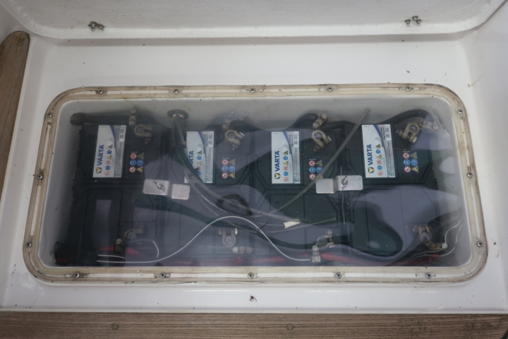 918559-53 Nimbus 300 R, 2x Volvo Penta KAD 300