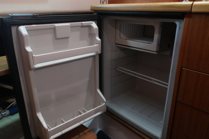 918559-38 Nimbus 300 R, 2x Volvo Penta KAD 300