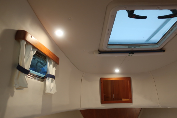 918559-42 Nimbus 300 R, 2x Volvo Penta KAD 300