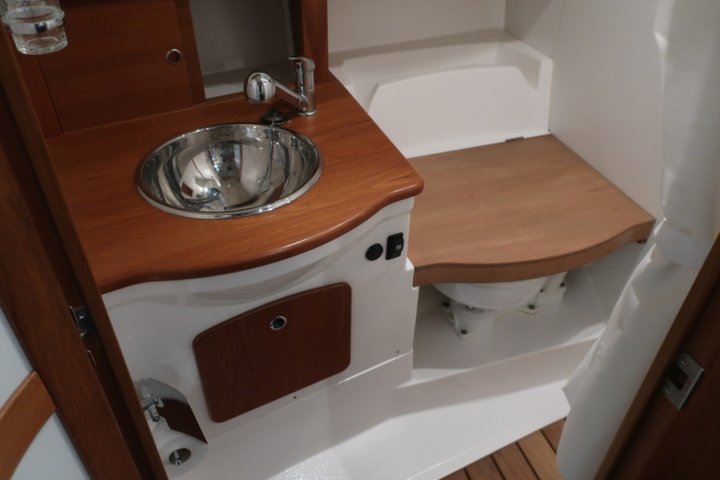 918559-43 Nimbus 300 R, 2x Volvo Penta KAD 300