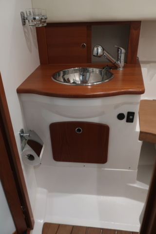 918559-46 Nimbus 300 R, 2x Volvo Penta KAD 300