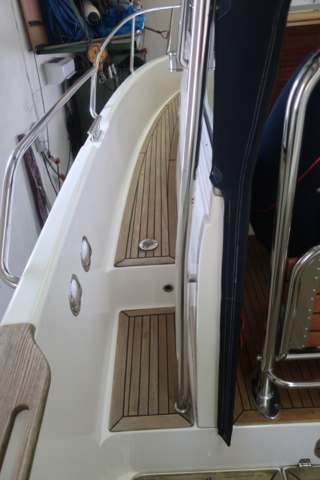 918559-80 Nimbus 300 R, 2x Volvo Penta KAD 300