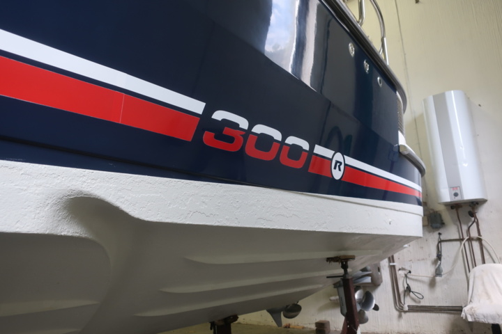 918559-111 Nimbus 300 R, 2x Volvo Penta KAD 300