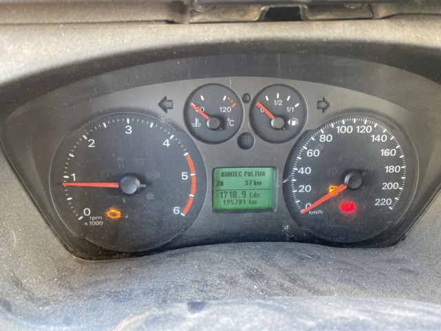 908195-40 Ford Transit T350 Chassis Cab 2.2 TDCi - 2012