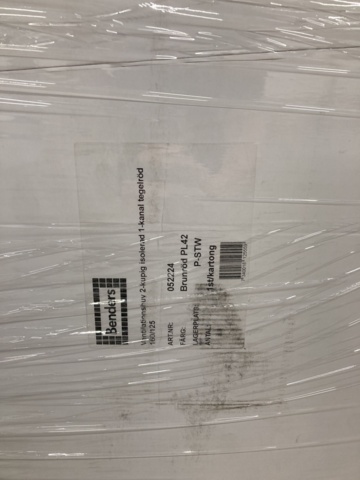 918233-14 Assortment of building materials (ventilation hoods, roof steps, rails and sills, etc.)