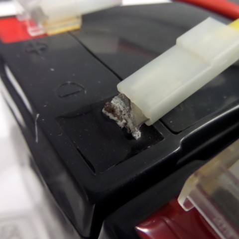 912470-6 12v battery, 7 Ah 2 pcs APC Genuine RBC