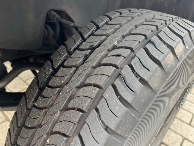 895668-10 Chevrolet Silverado K1500 Single Cab 5.7 V8 4WD - 1997