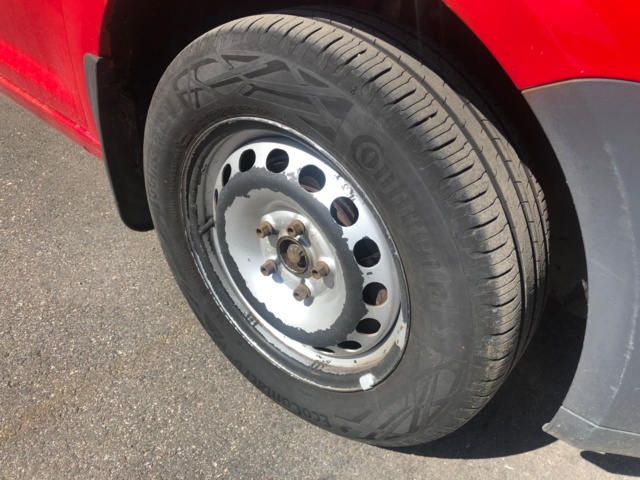 919903-28 Volkswagen Caddy 1.9 TDI - 2010