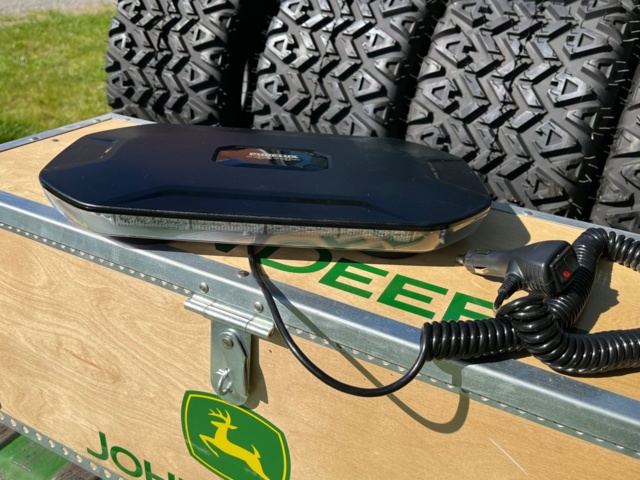 886760-17 John Deere Gator HPX 4x4 diesel with plow & K-trolley