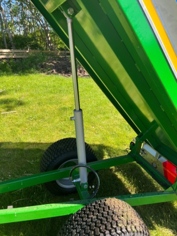 886760-22 John Deere Gator HPX 4x4 diesel with plow & K-trolley