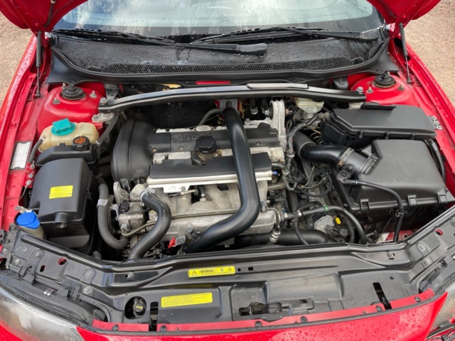 895672-7 Volvo V70 2.4T - 2000