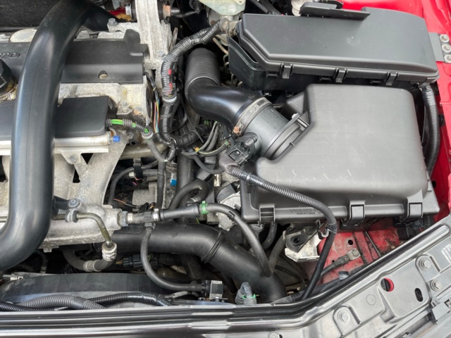 895672-9 Volvo V70 2.4T - 2000