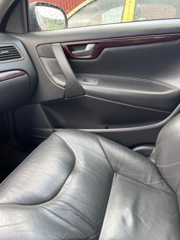 895672-23 Volvo V70 2.4T - 2000