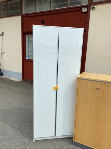 919446-2 Wooden cabinets Martela, office furniture