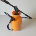 882403-4 Pressure sprayer Fiskars