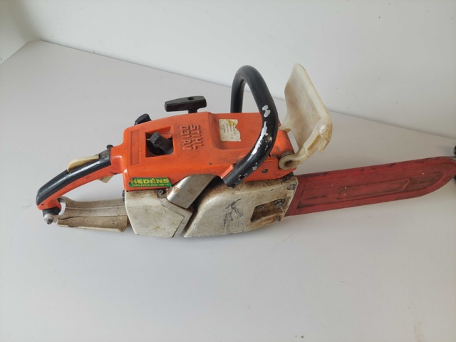 882407-5 Chainsaw Stihl 031AV