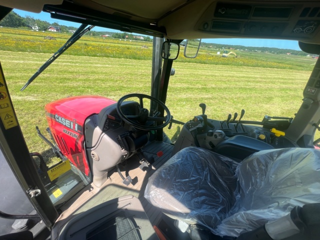 870588-50 Tractor Case iH Maxxum 110 EP -16